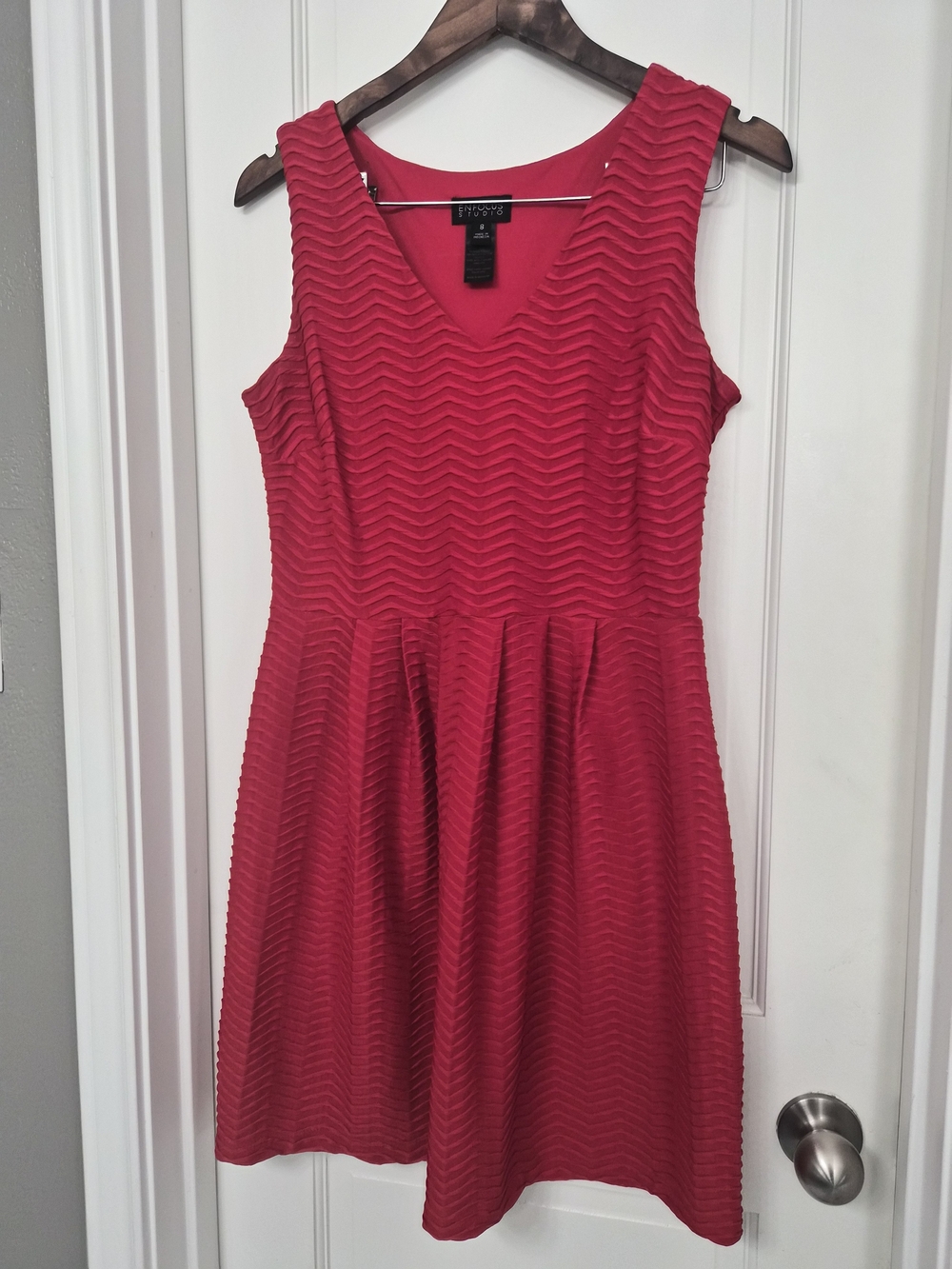 Red Textured V-Neck Sleeveless Dress